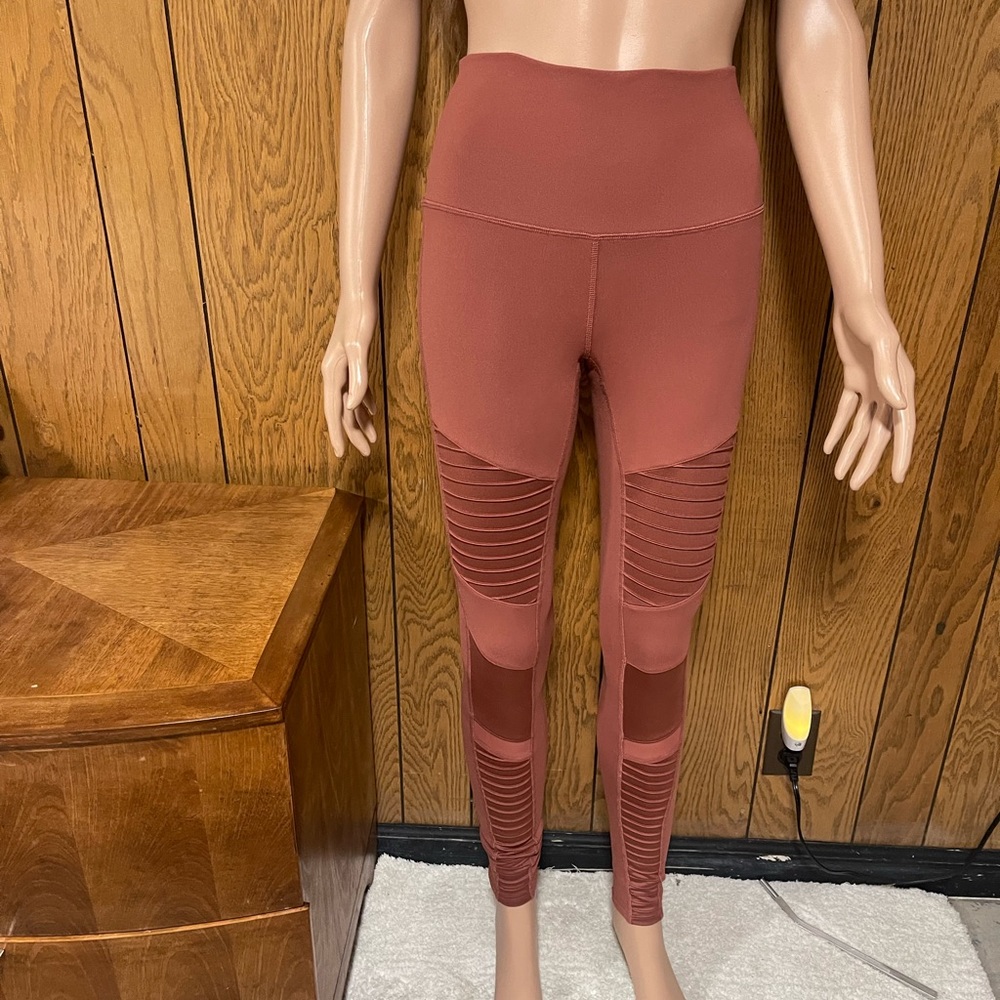ALO" Yoga Moto Leggings -High Waist - Picture 10 of 16